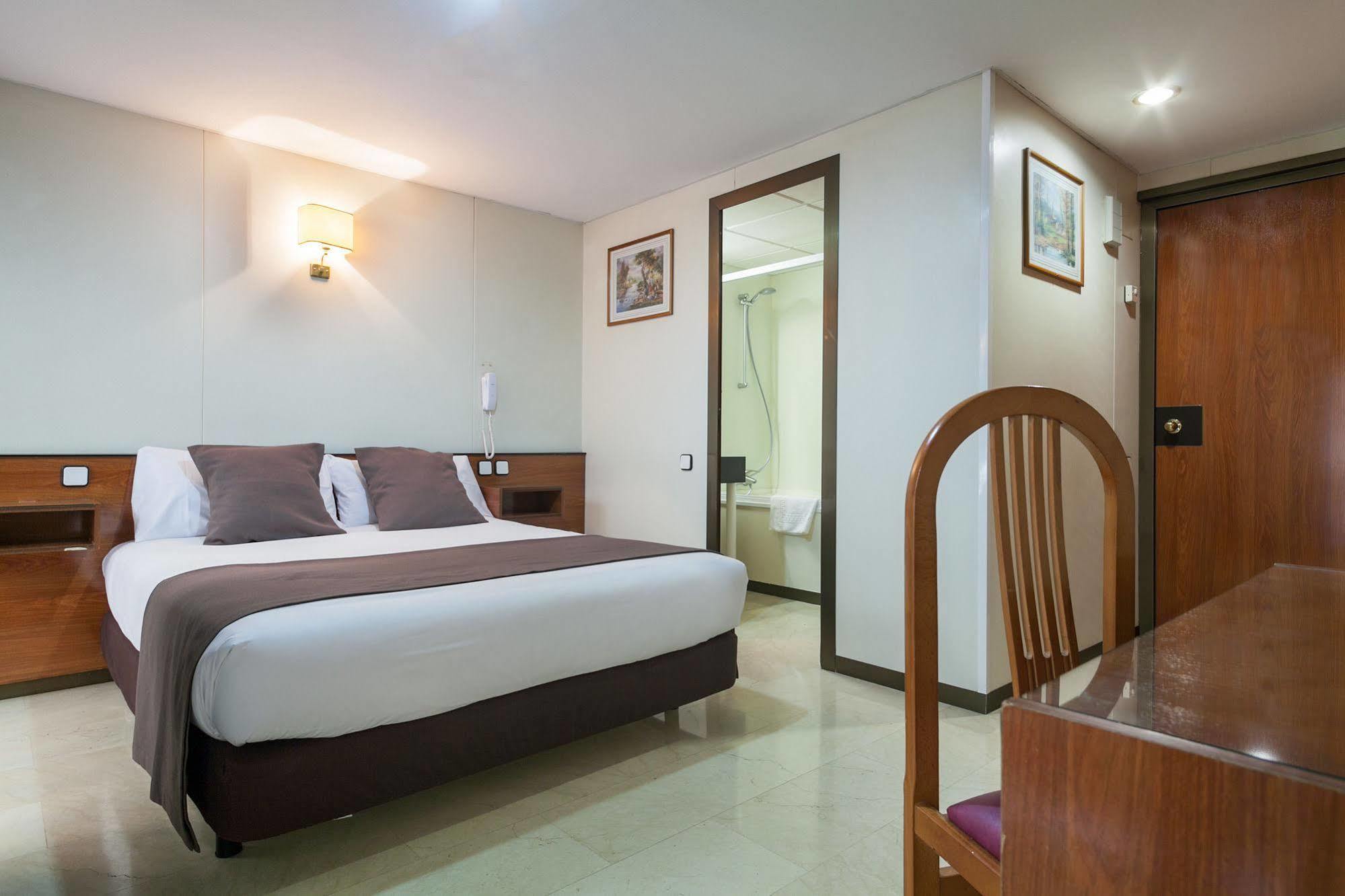 Hotel El Call Барселона Екстериор снимка